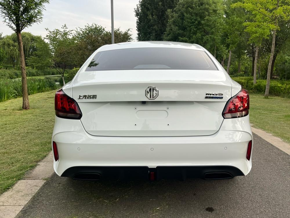 MG MG 5