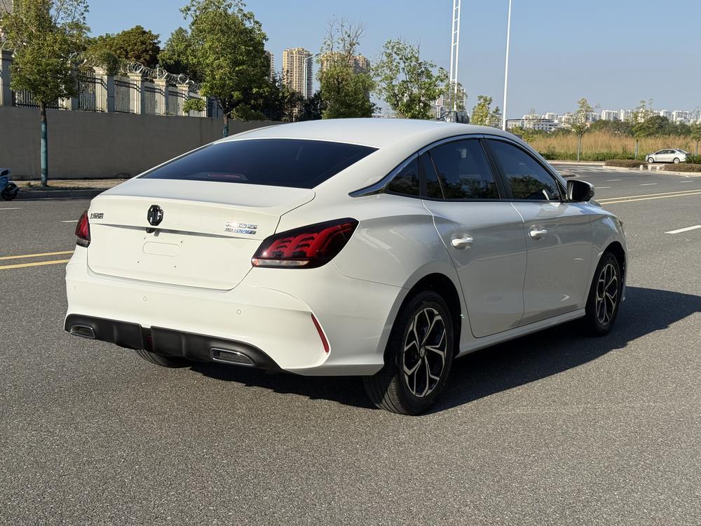 MG MG 5