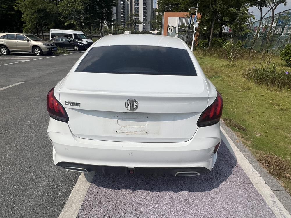 MG MG 5
