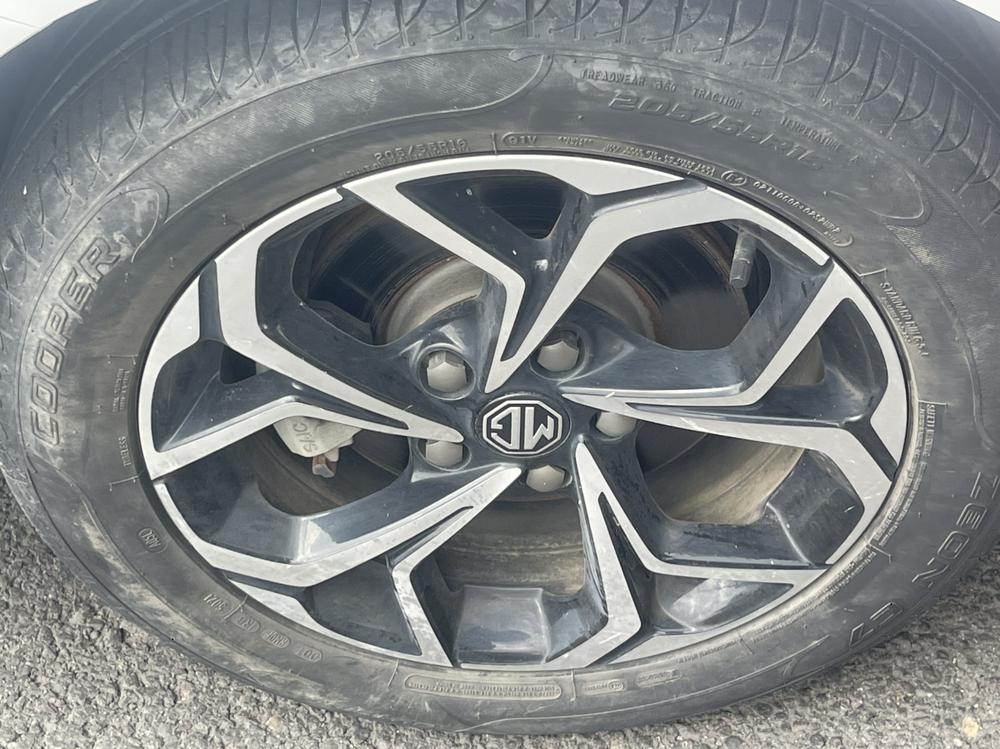 MG MG 5
