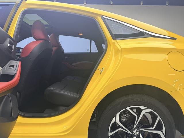 MG MG 5