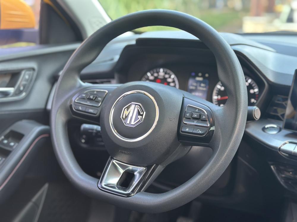 MG MG 5