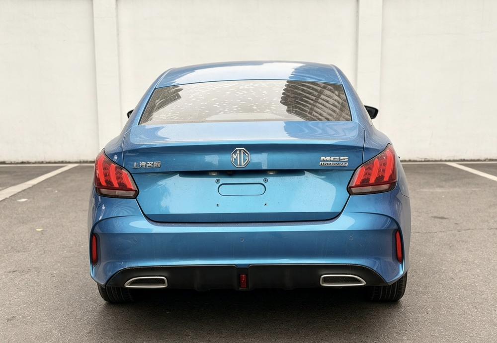 MG MG 5