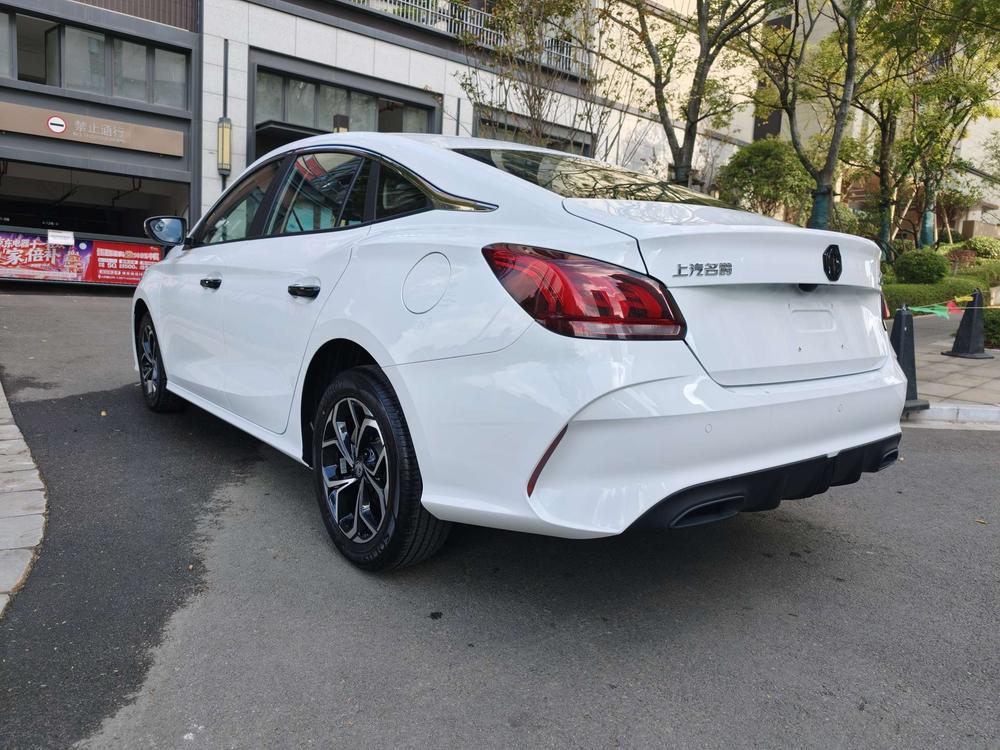 MG MG 5
