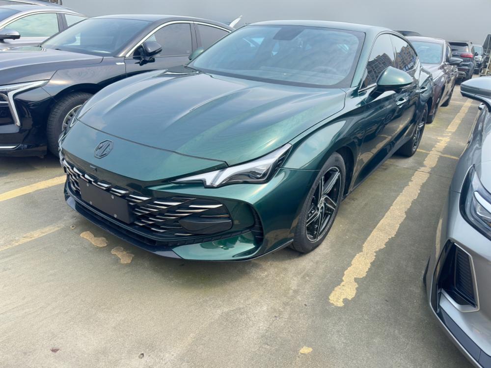 MG MG 7