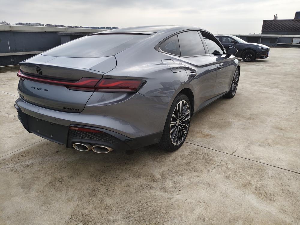 MG MG 7