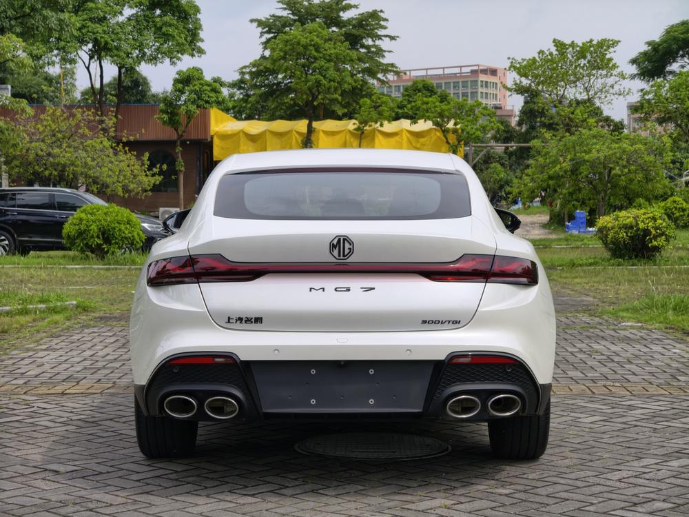 MG MG 7