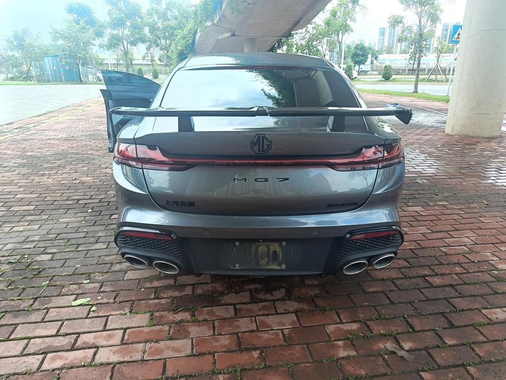 MG MG 7