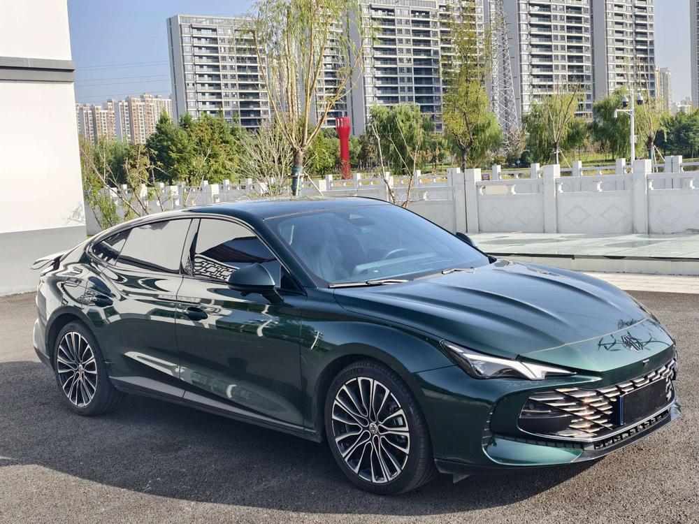 MG MG 7