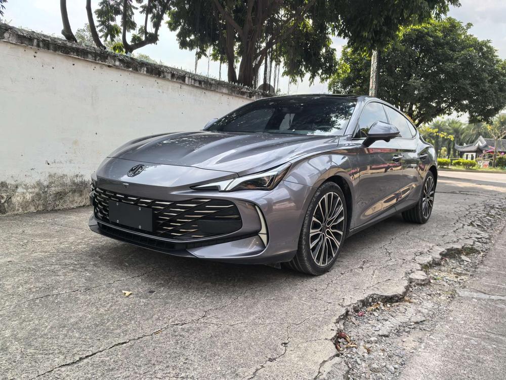 MG MG 7