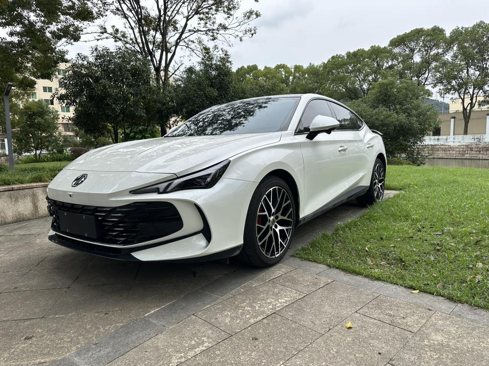 MG MG 7