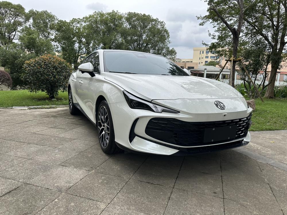 MG MG 7