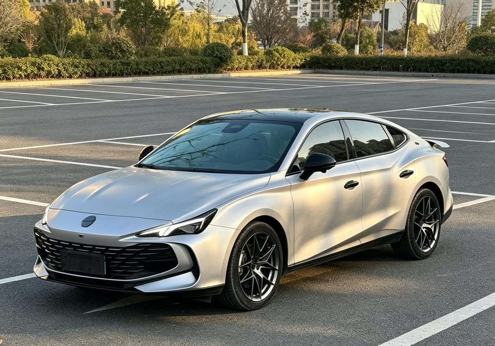 MG MG 7