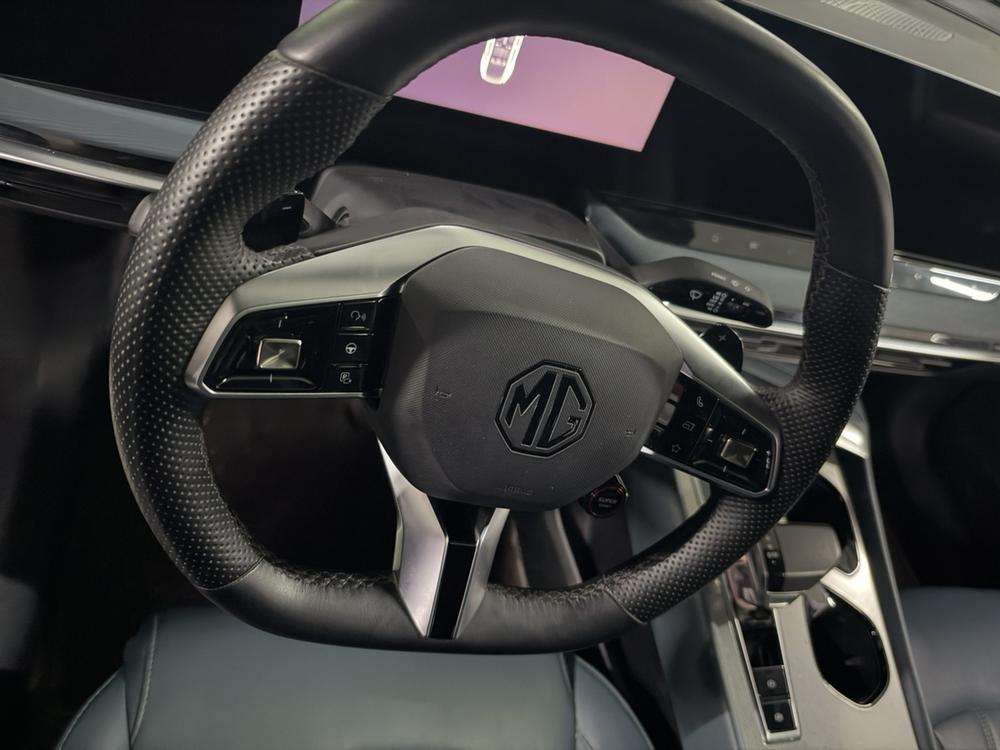 MG MG 7