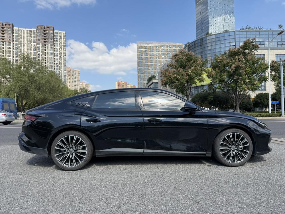 MG MG 7