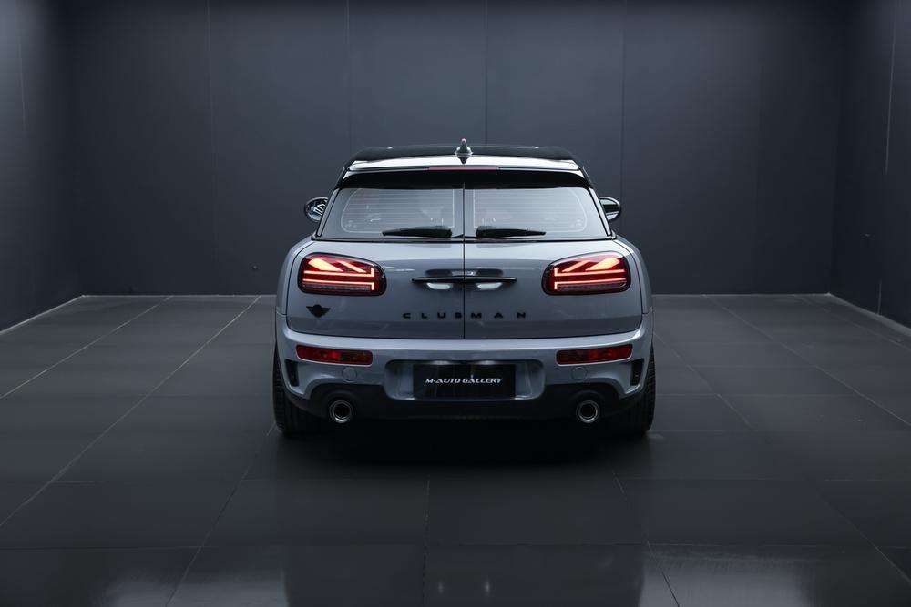 MINI MINI CLUBMAN