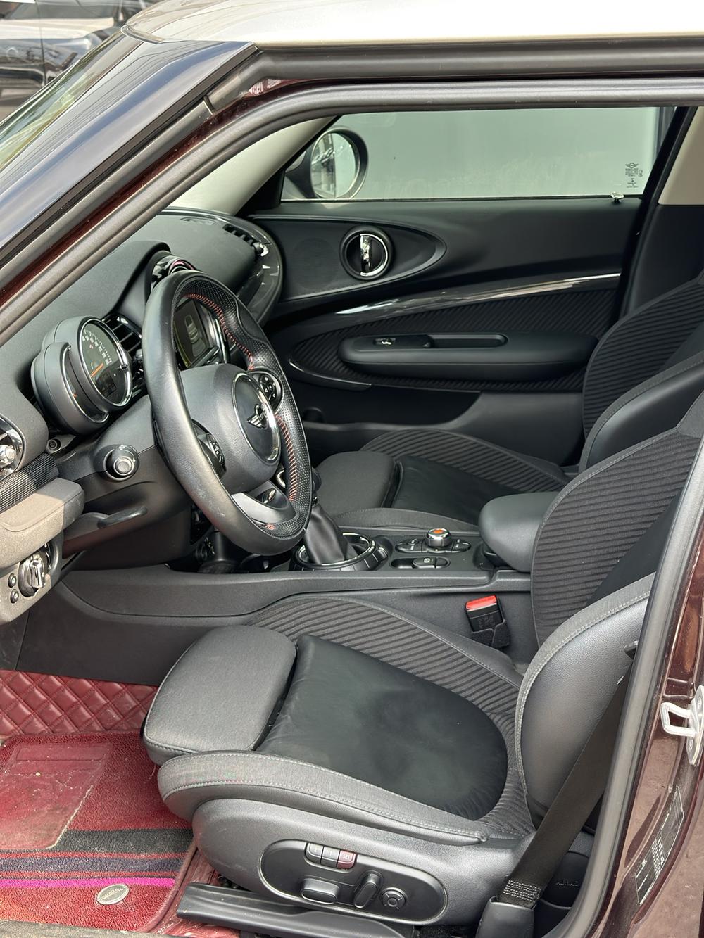 MINI MINI CLUBMAN