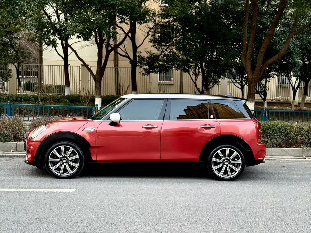 MINI MINI CLUBMAN