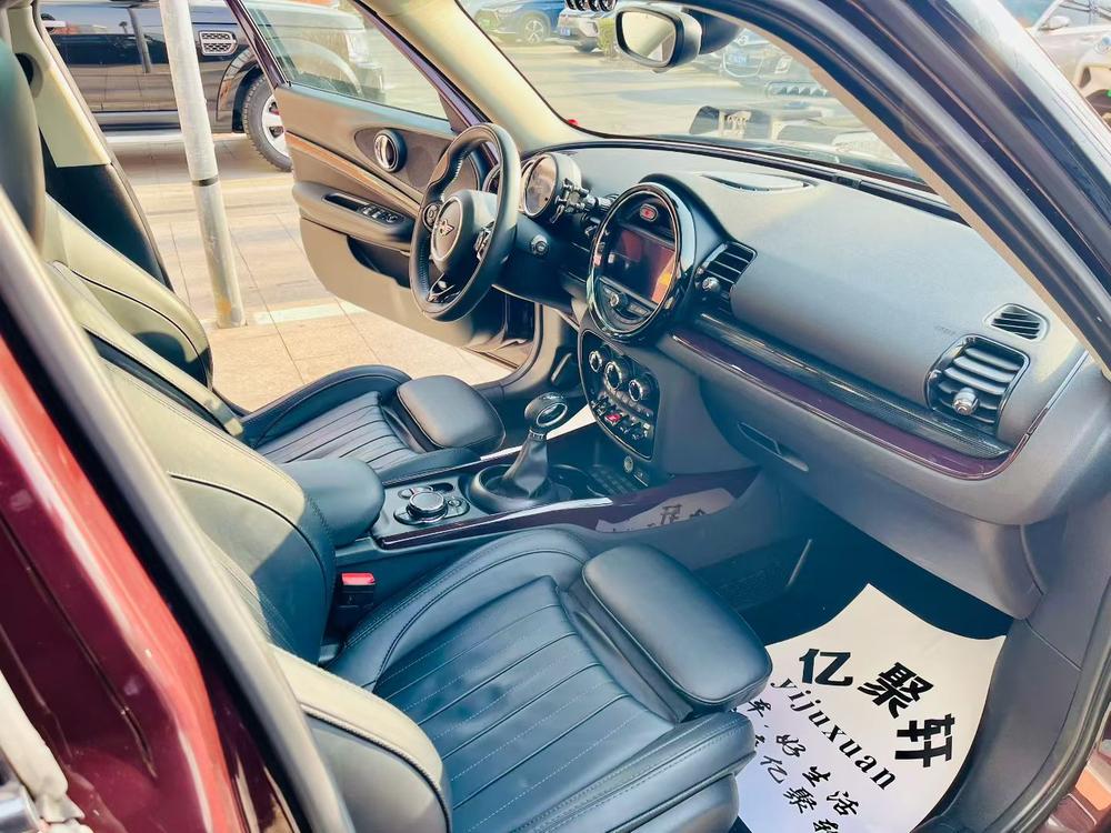 MINI MINI CLUBMAN