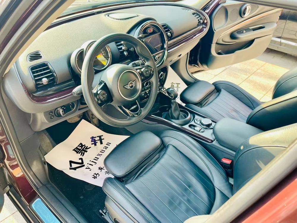 MINI MINI CLUBMAN