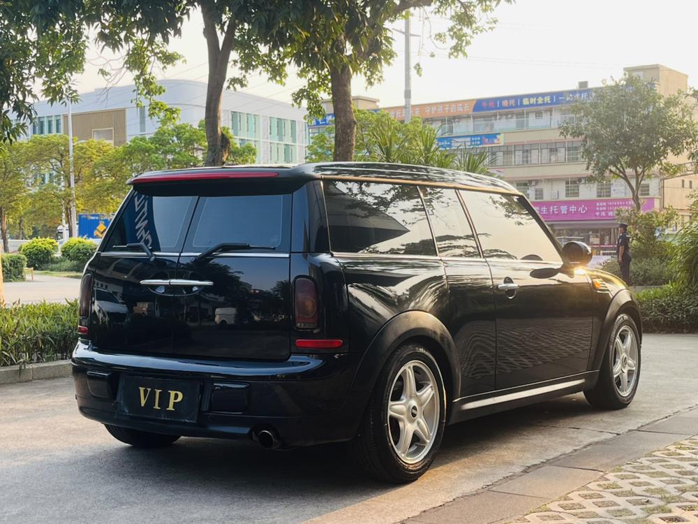 MINI MINI CLUBMAN