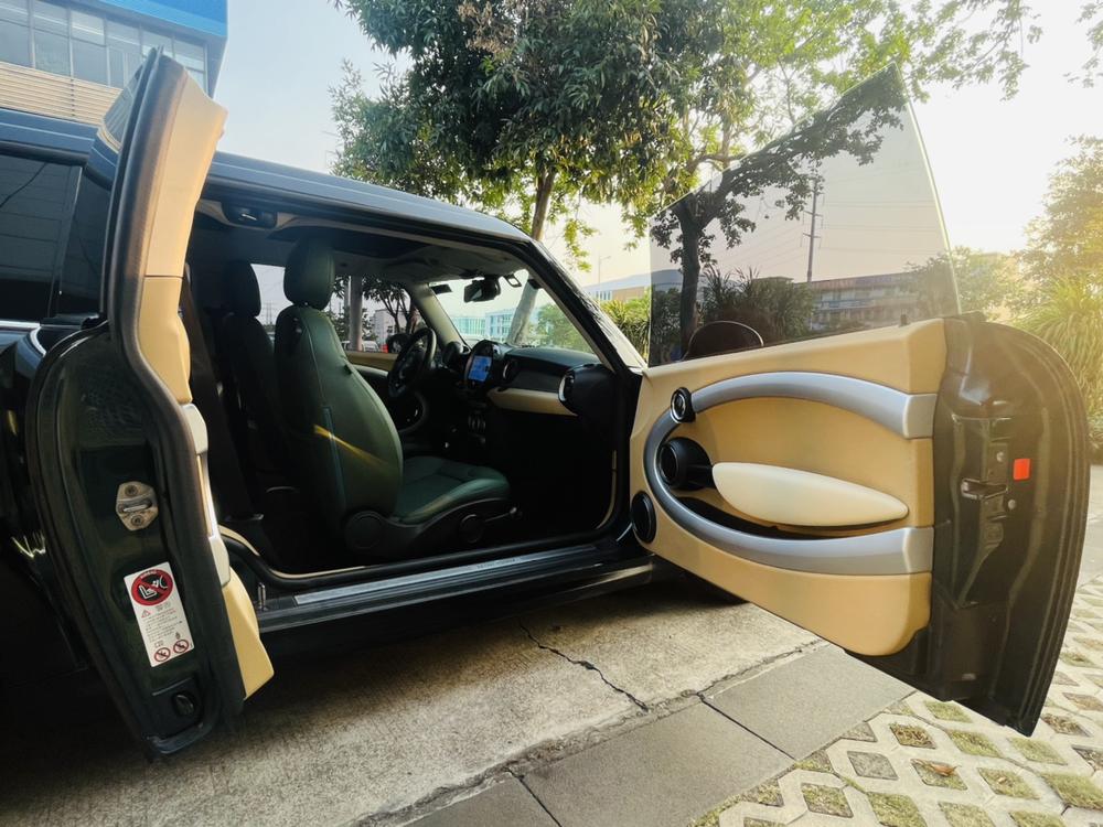 MINI MINI CLUBMAN