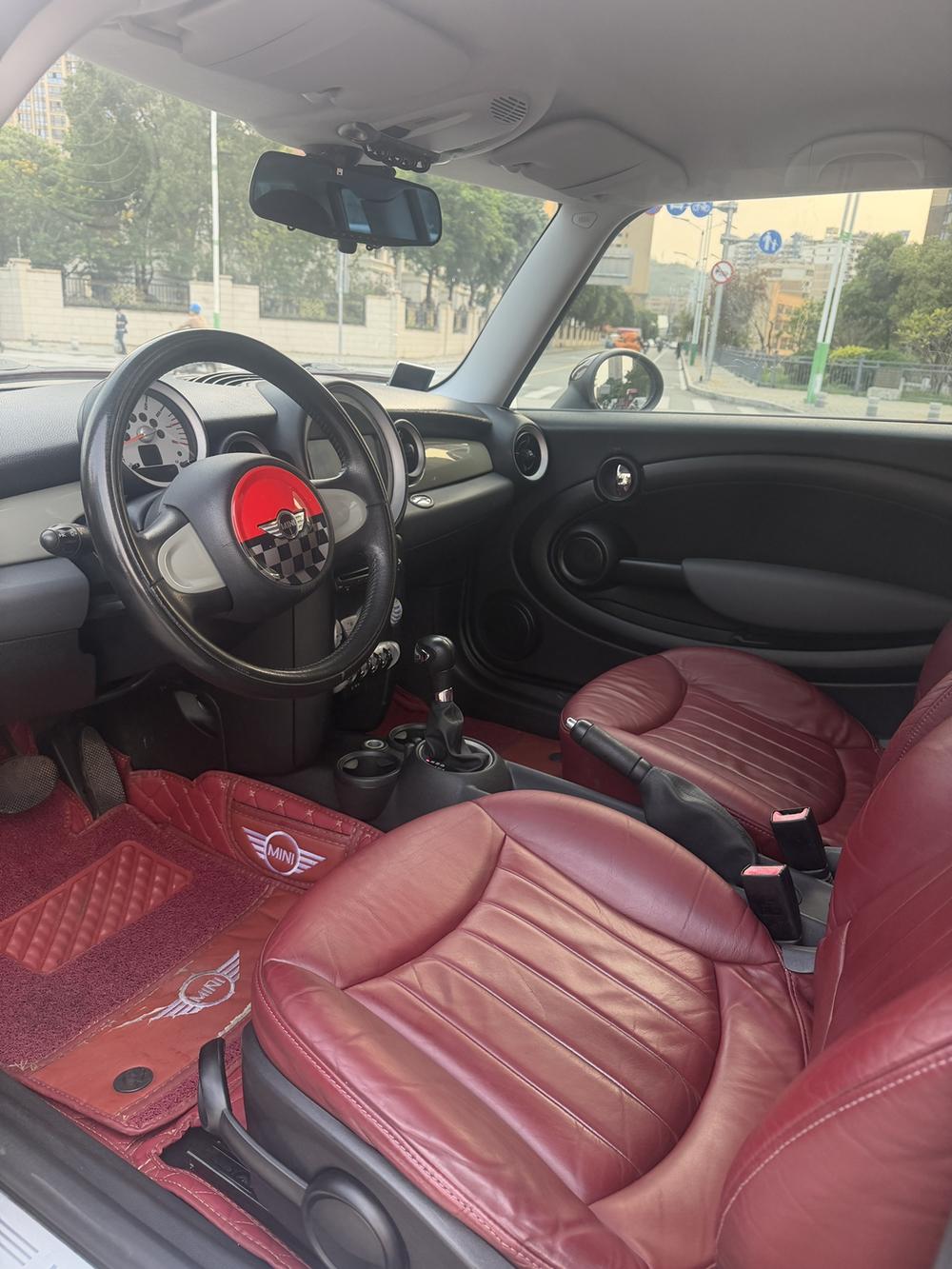 MINI MINI CLUBMAN