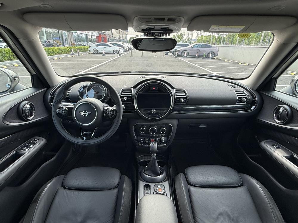 MINI MINI CLUBMAN