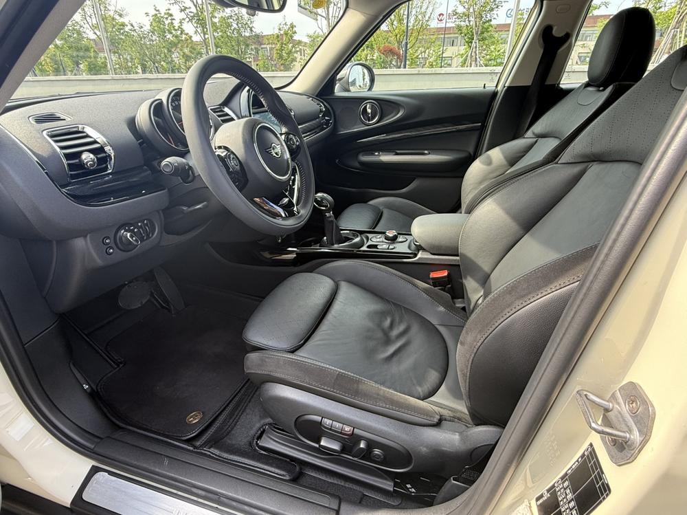 MINI MINI CLUBMAN