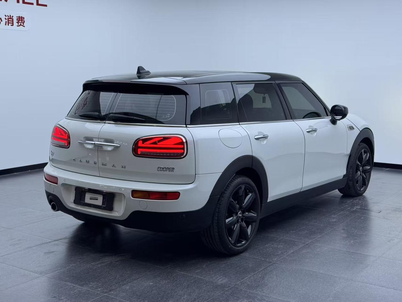 MINI MINI CLUBMAN