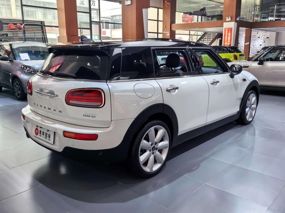 MINI MINI CLUBMAN