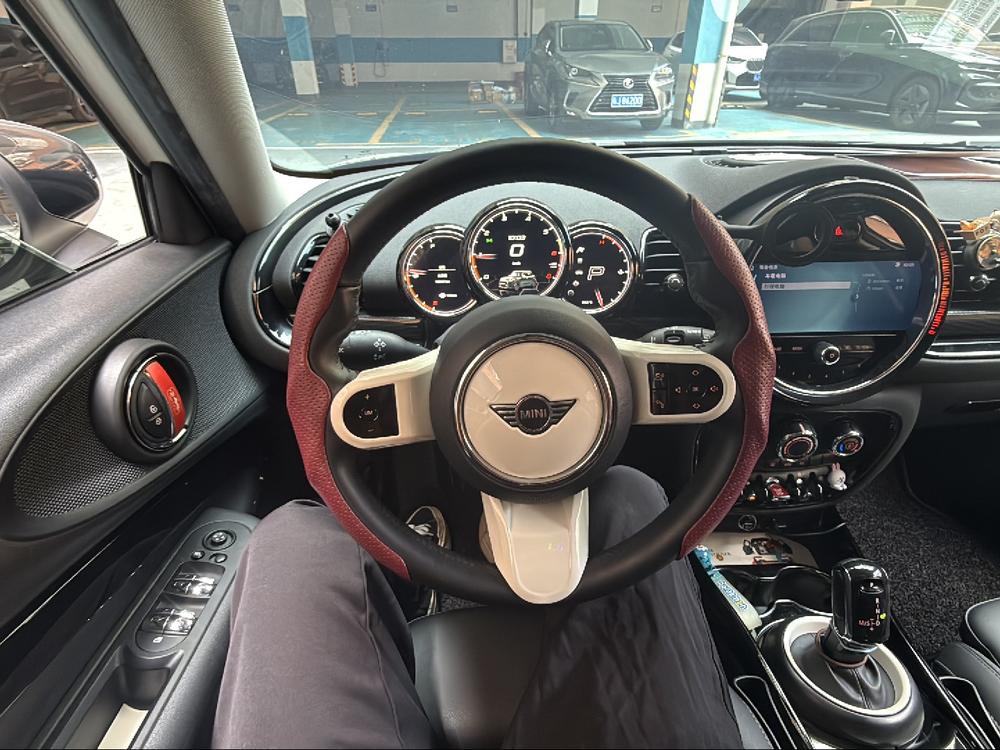 MINI MINI CLUBMAN