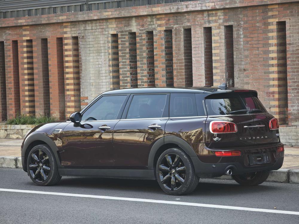 MINI MINI CLUBMAN