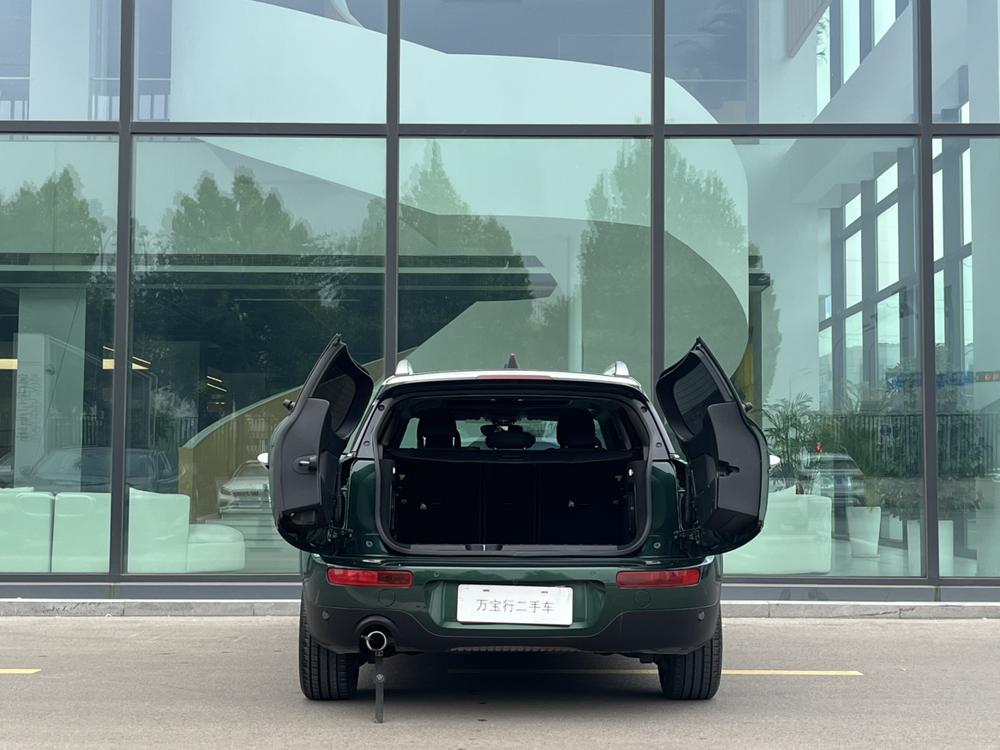 MINI MINI CLUBMAN