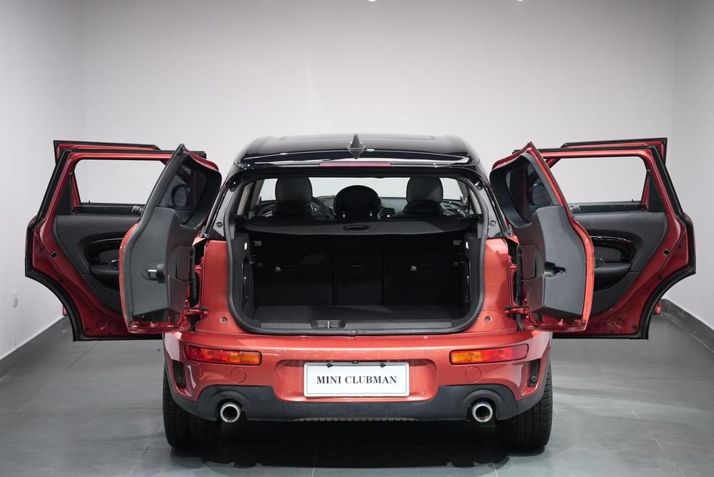 MINI MINI CLUBMAN