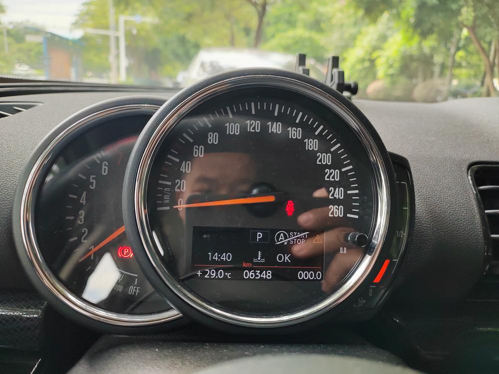 MINI MINI CLUBMAN