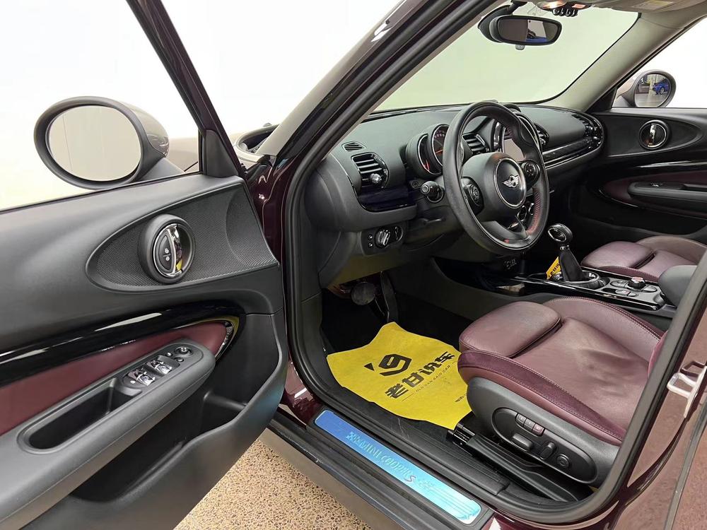 MINI MINI CLUBMAN