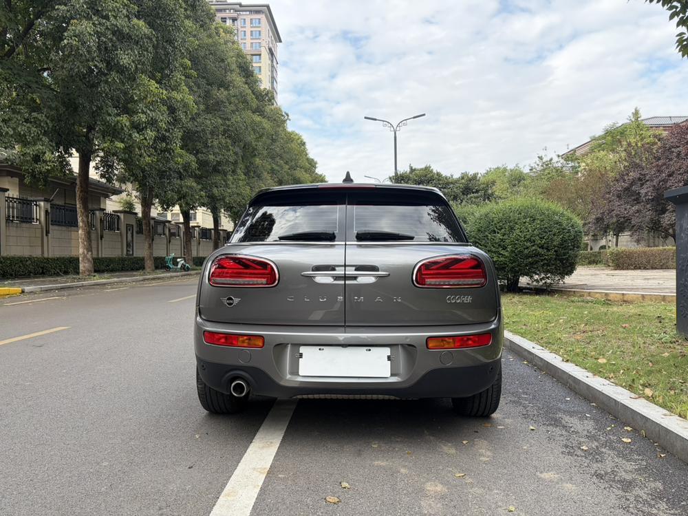 MINI MINI CLUBMAN