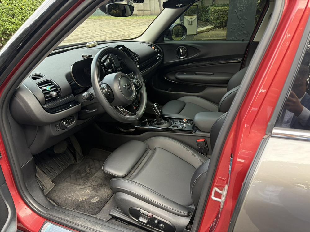 MINI MINI CLUBMAN
