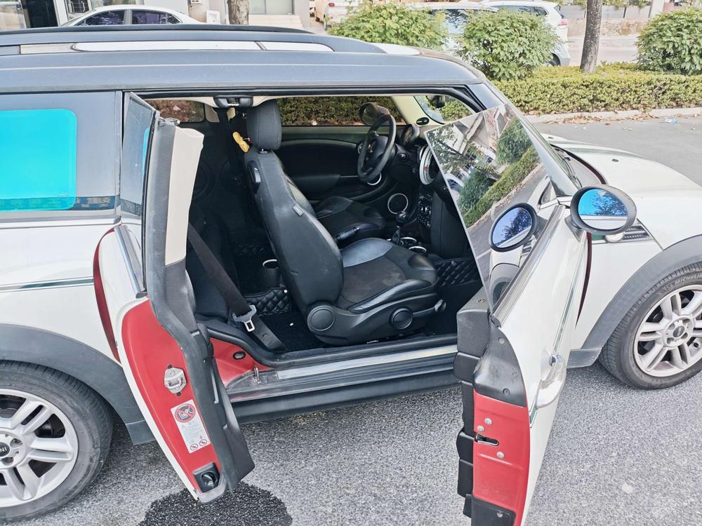 MINI MINI CLUBMAN