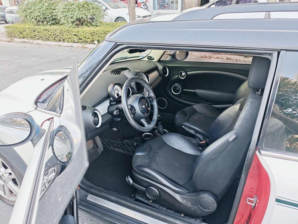 MINI MINI CLUBMAN
