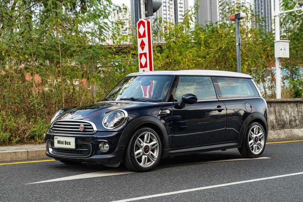 MINI MINI CLUBMAN