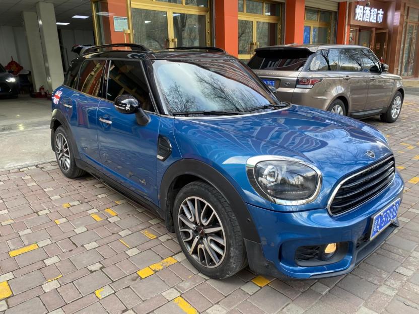 MINI MINI COUNTRYMAN