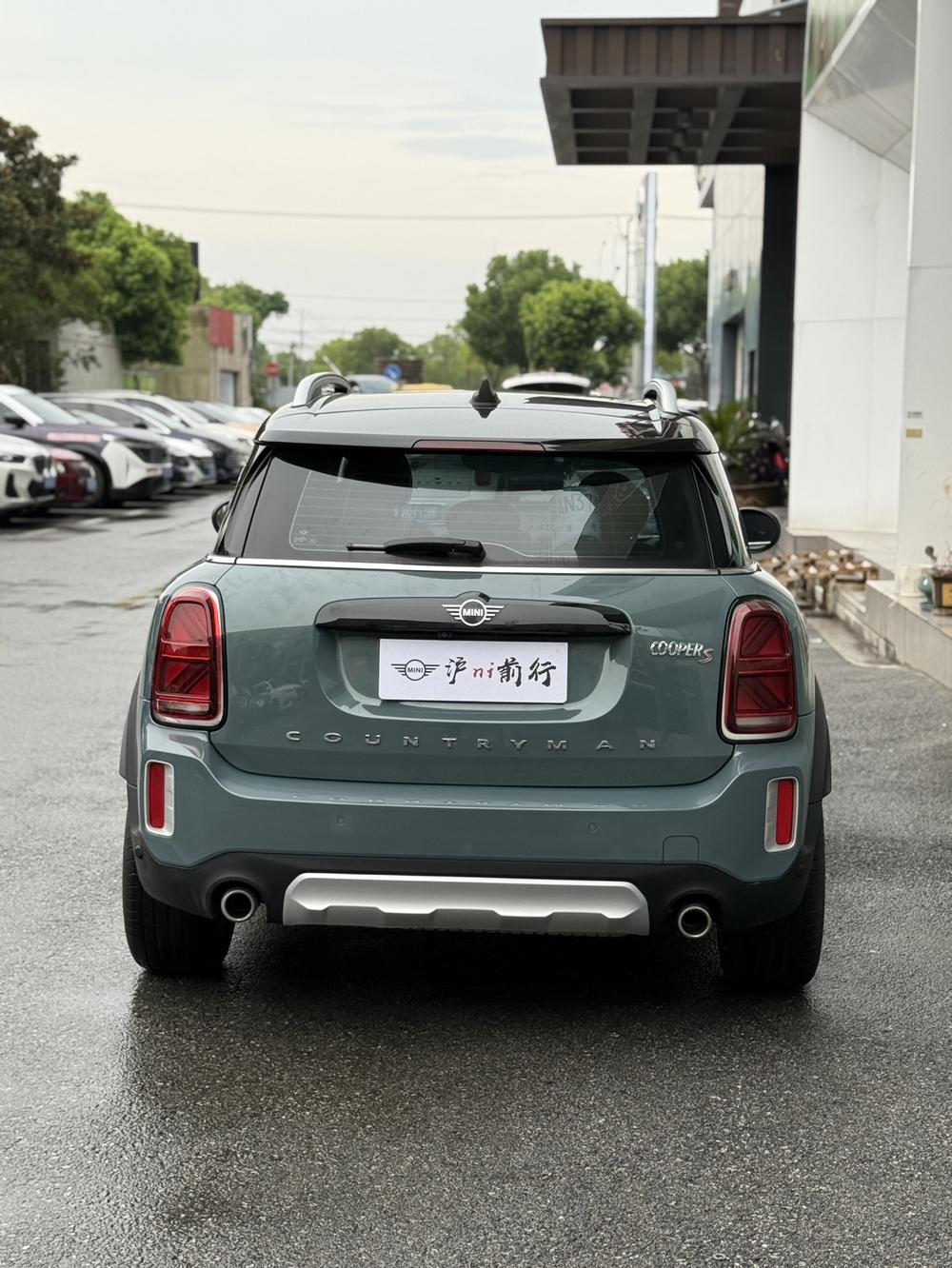 MINI MINI COUNTRYMAN