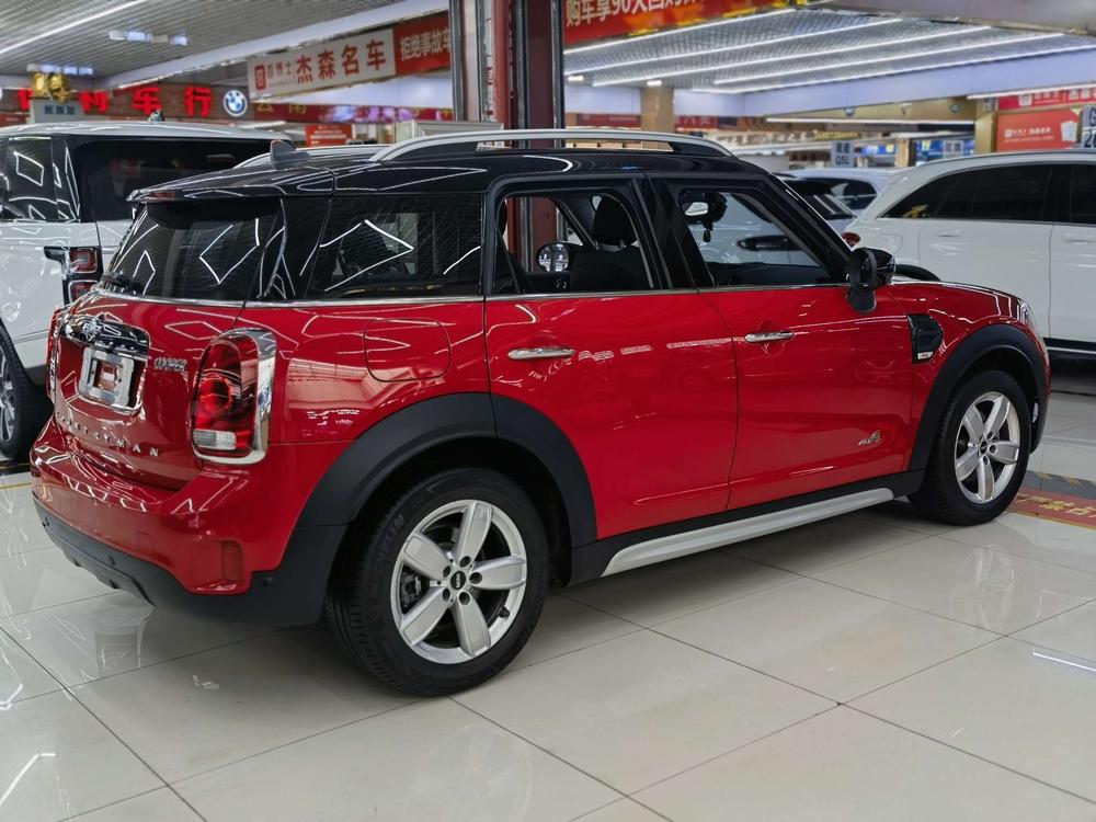 MINI MINI COUNTRYMAN