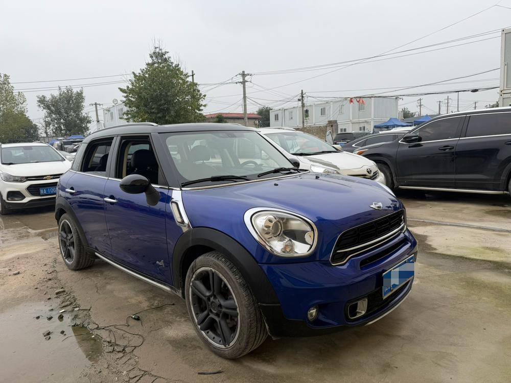 MINI MINI COUNTRYMAN