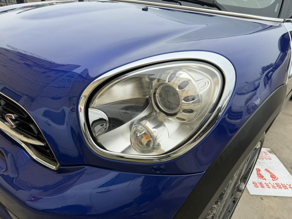 MINI MINI COUNTRYMAN