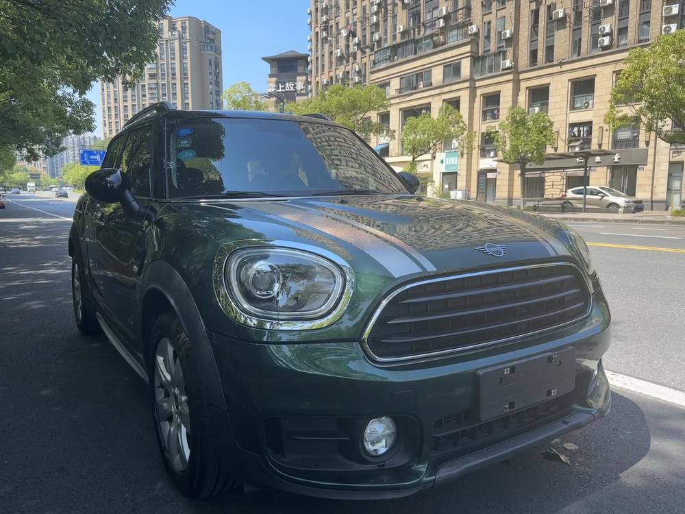 MINI MINI COUNTRYMAN