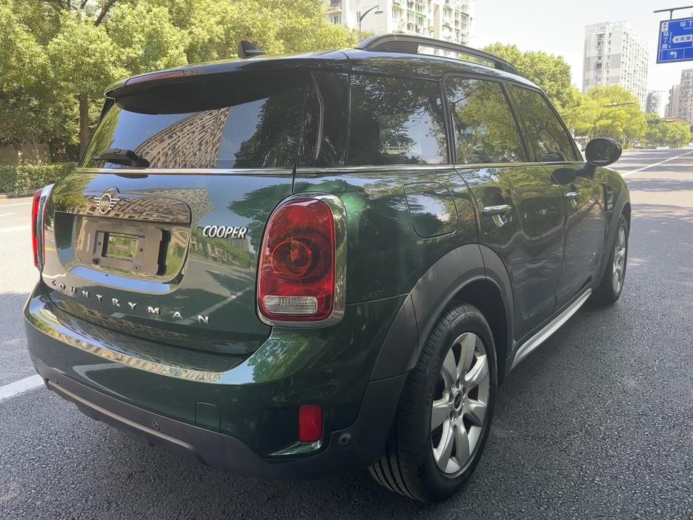 MINI MINI COUNTRYMAN