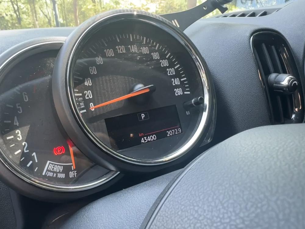 MINI MINI COUNTRYMAN
